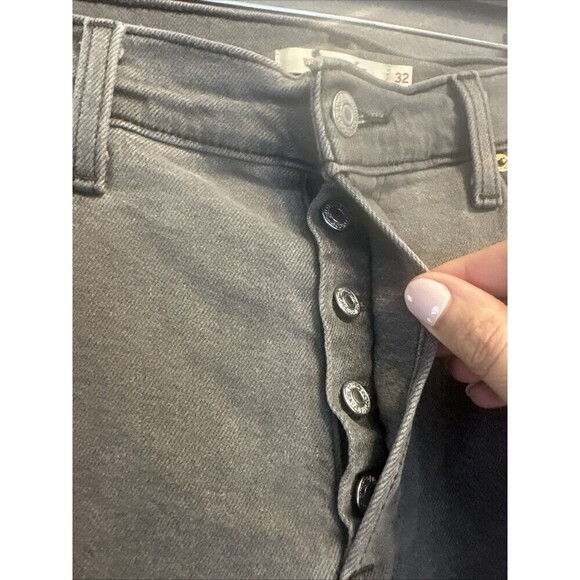 Levi's Wedgie Straight Jeans Button Fly Womens Size 32 28" Gray Charcoal Wash - Picture 4 of 11